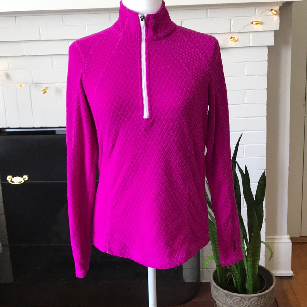 Tek Gear Bright Fuchsia Pullover with Thumbholes